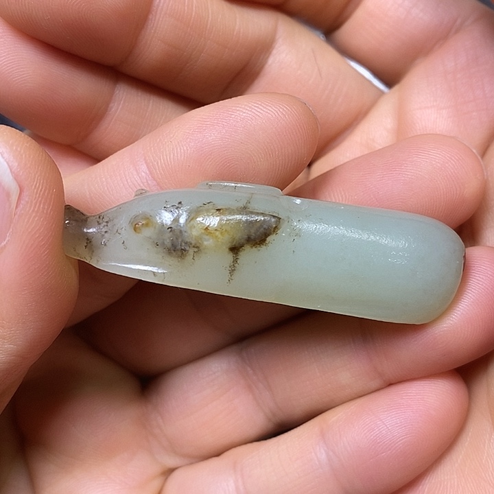 颈饰未镶嵌和田玉周*