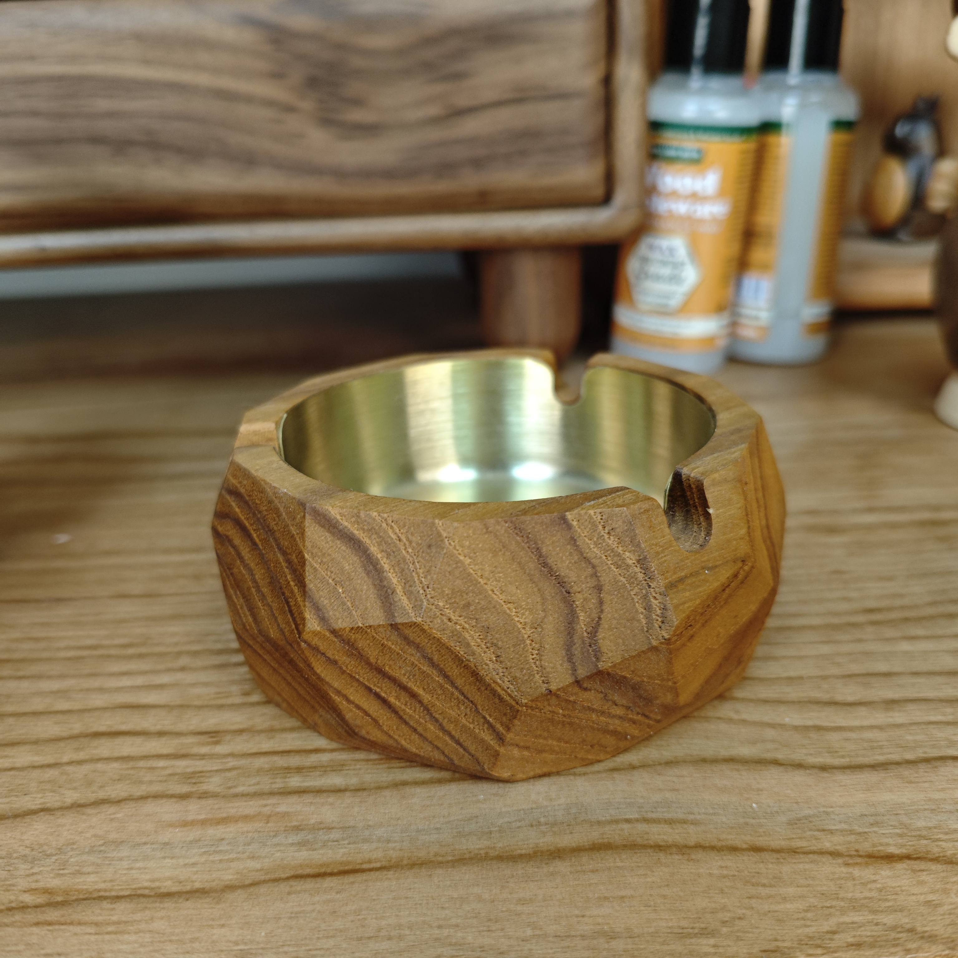 缅甸柚木厚料桌面摆件底座好看多用