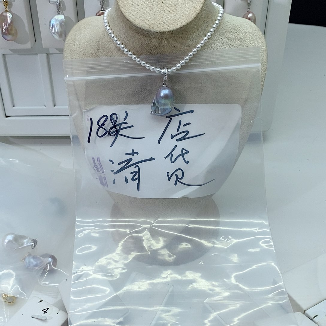 淡水珍珠颈饰合金