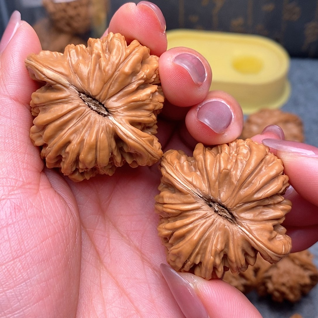 文玩核桃把件四座楼44.5全