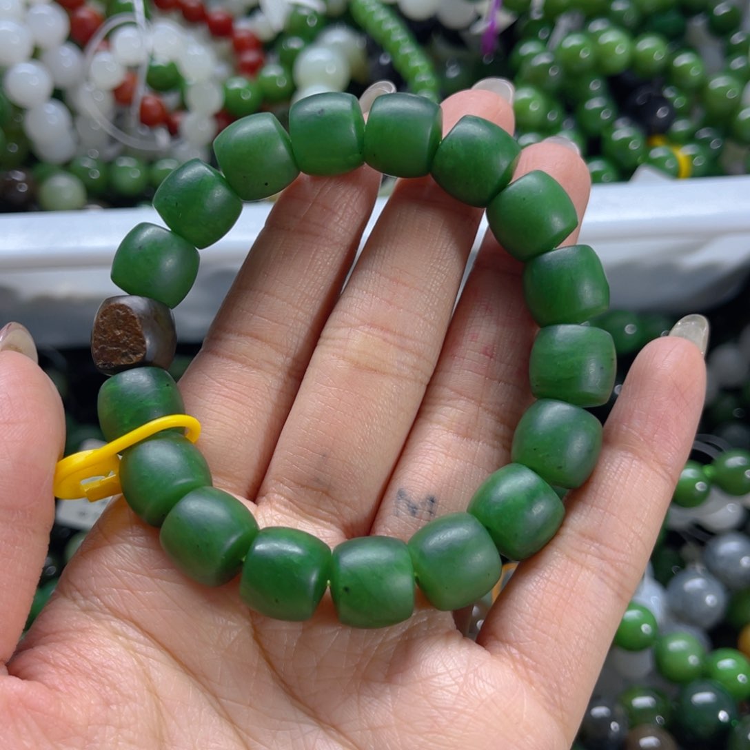 未镶嵌手链和田玉