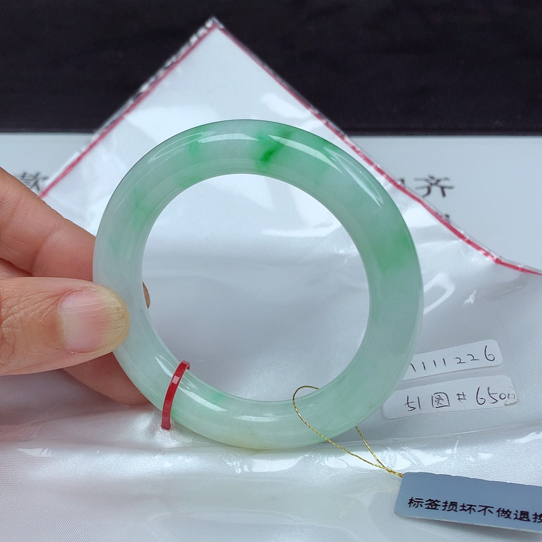 翡翠手镯未镶嵌51圈1226