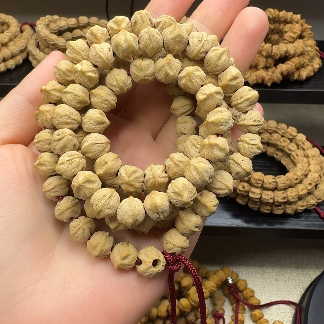 ****H吊坠柏香籽/百香籽