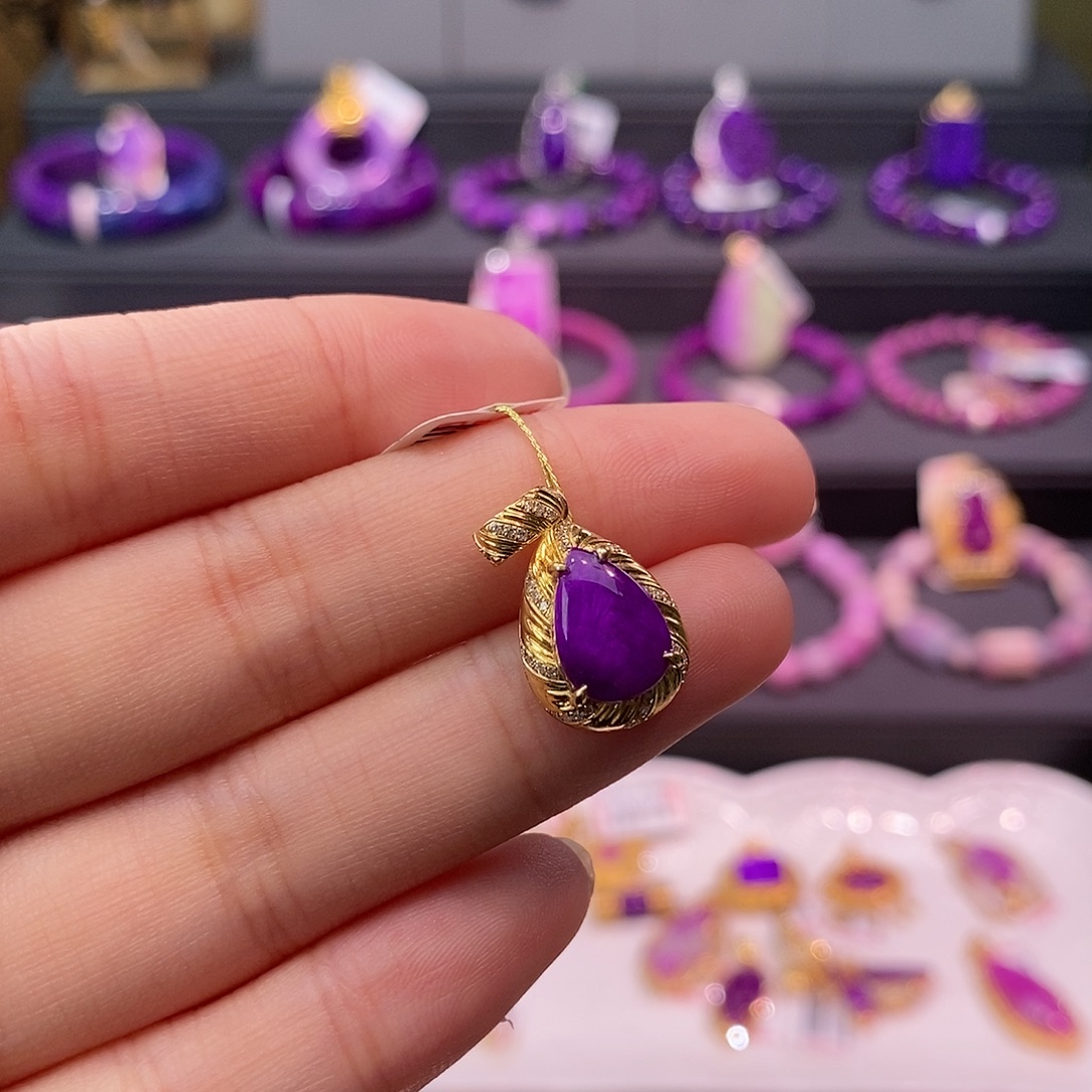 苏纪石（舒俱来）18K金镶嵌吊坠(不含链)