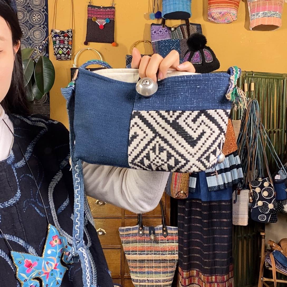 织绣手工制作包包