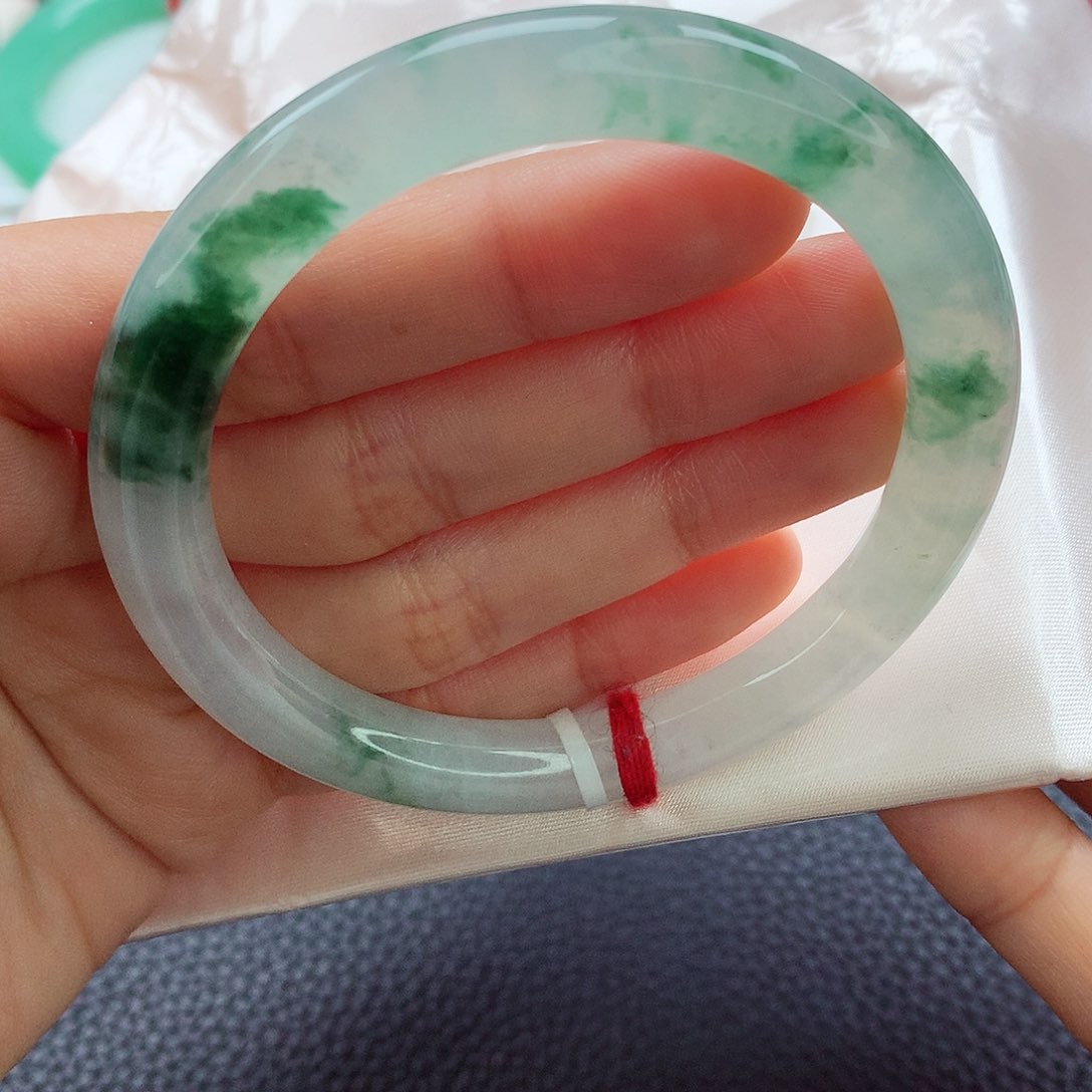 翡翠手镯未镶嵌56.5 起荧光 9.0✖️9.0