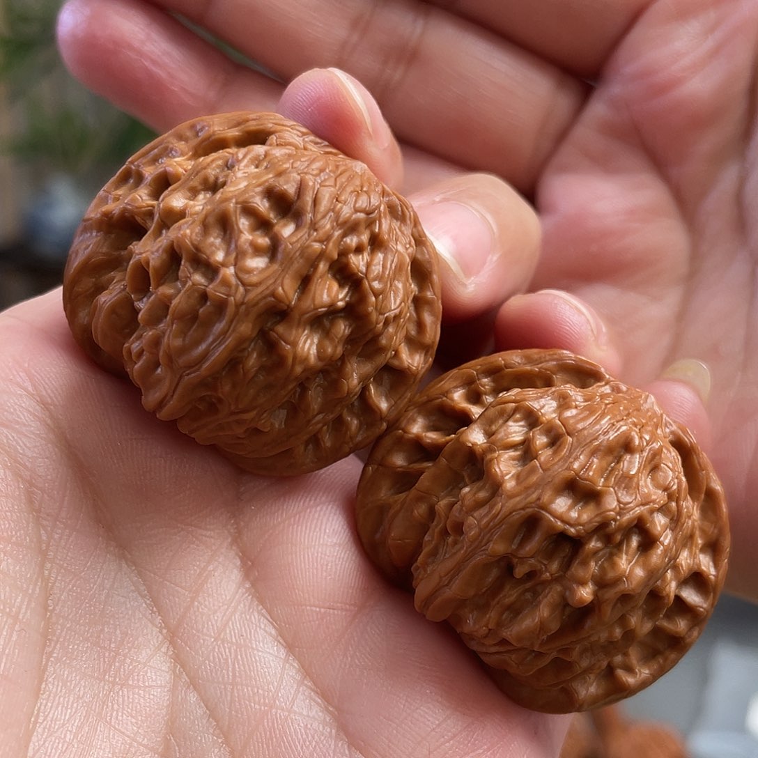 桃核把件39×35尺全品平谷红皮磨盘CN01195已打底