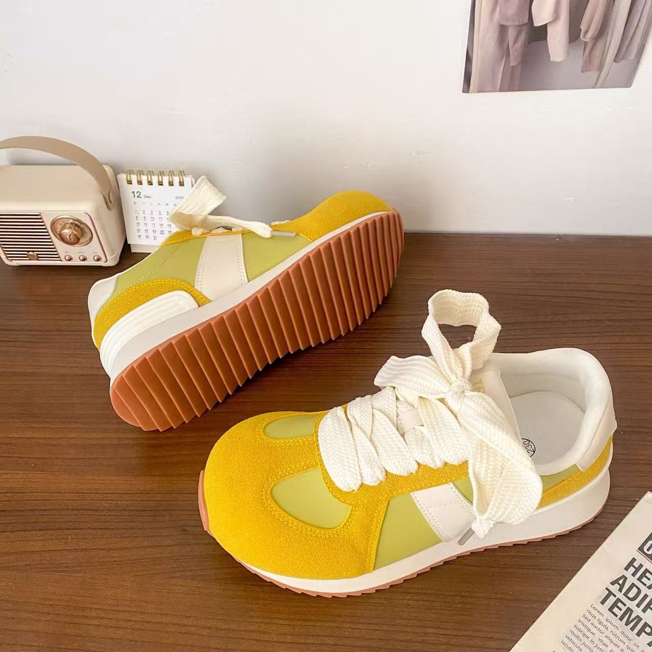 A9885黄色 高级感软底休闲阿甘鞋2025新款时尚百搭轻便德训运动鞋