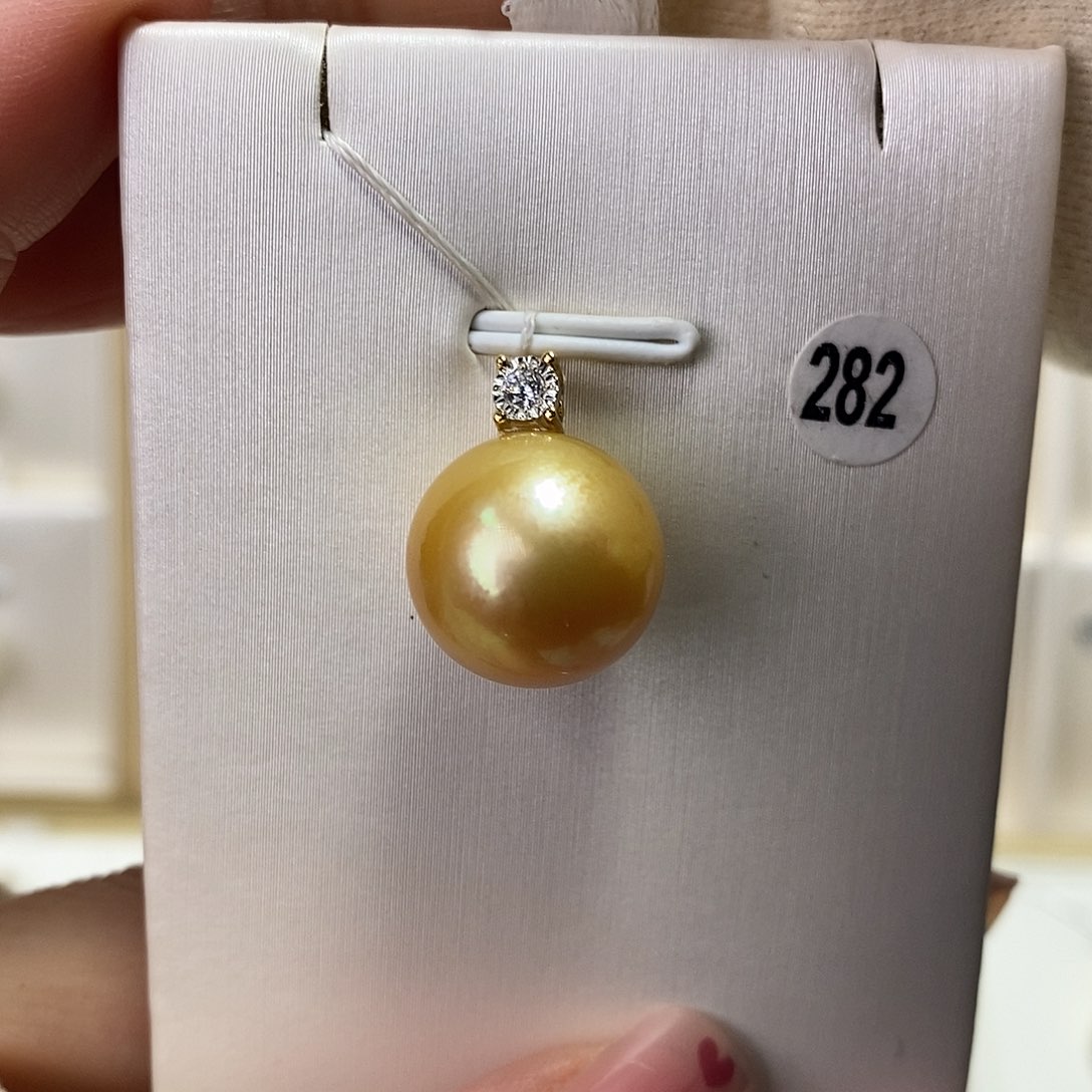 海水珍珠吊坠(不含链)18K金镶嵌