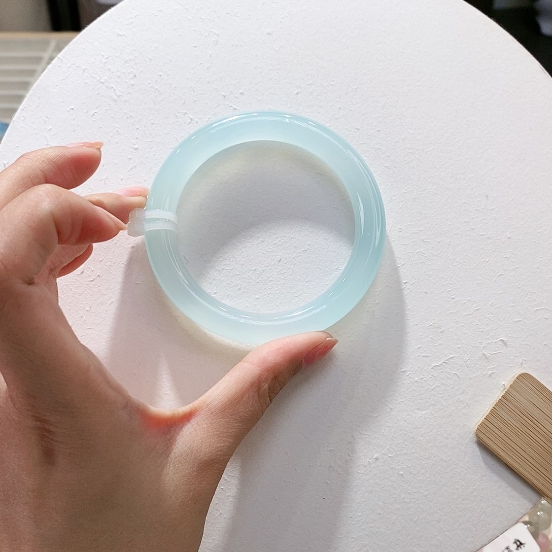 手镯玛瑙/玉髓未镶嵌58.5