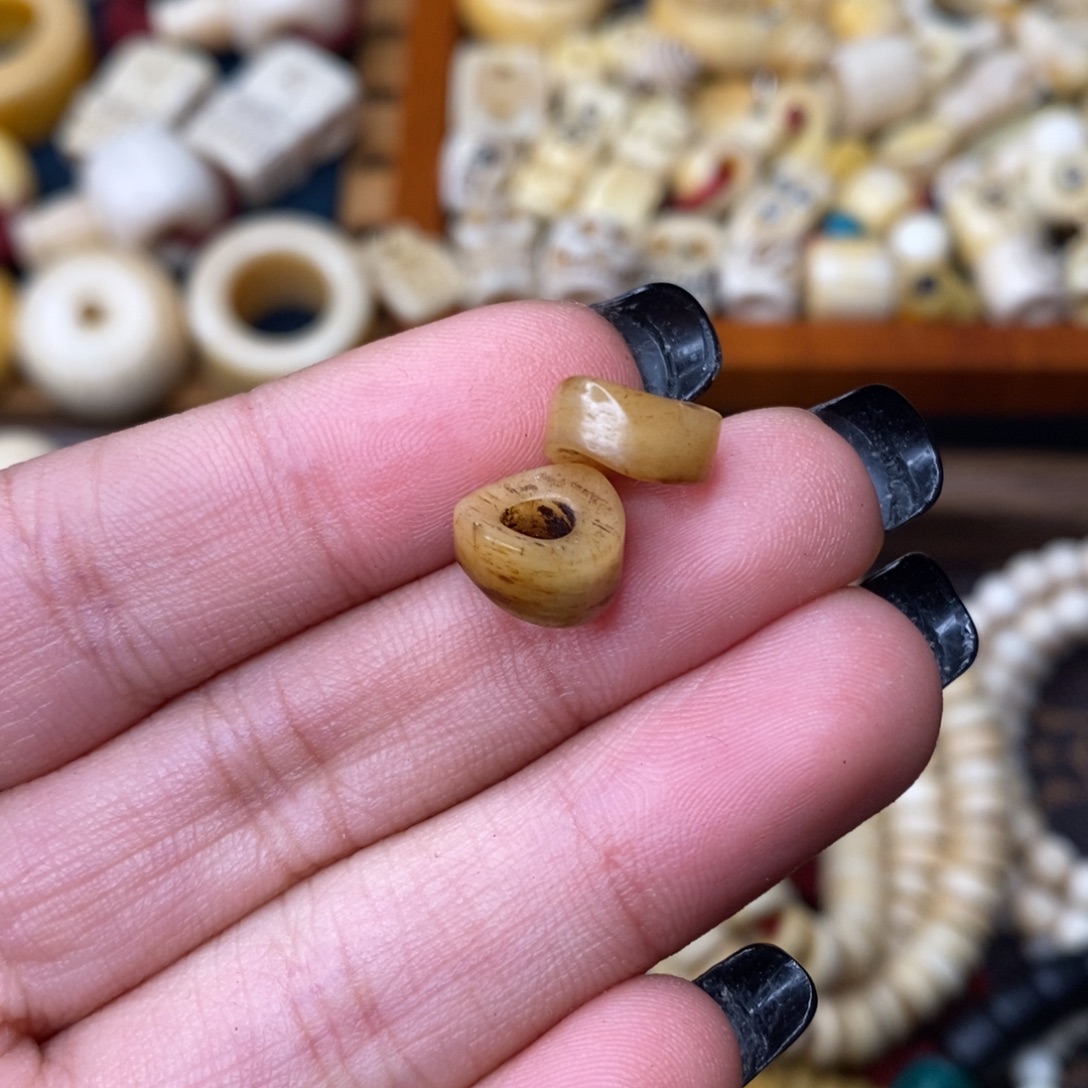 铜藏传文玩TT马蹄一对