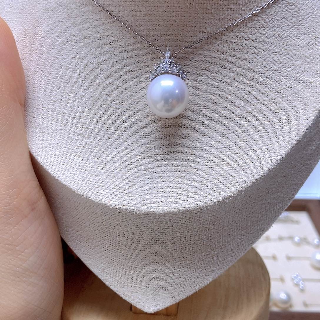淡水珍珠吊坠(赠链)银S925镶嵌