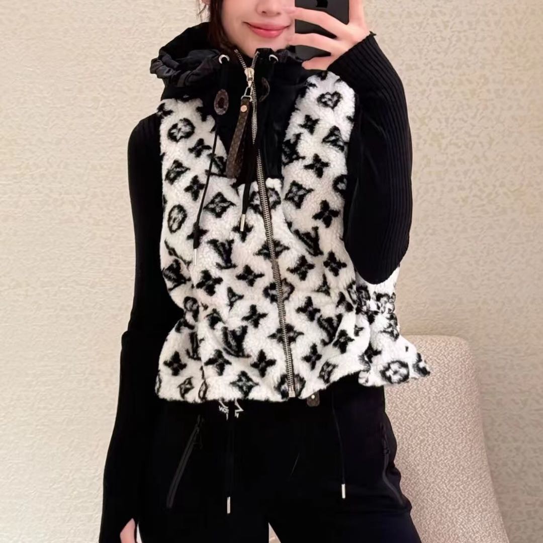 99新 LouisVuitton/路易威登 25年泰迪马甲/38码/Xspa9508