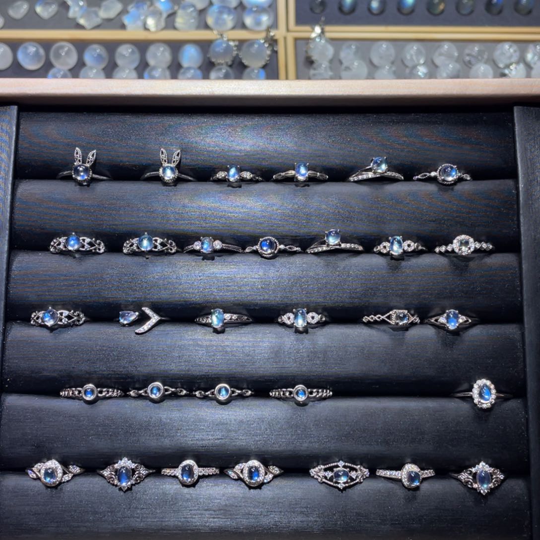 戒指银S925镶嵌月光石印度蓝月光戒指活口