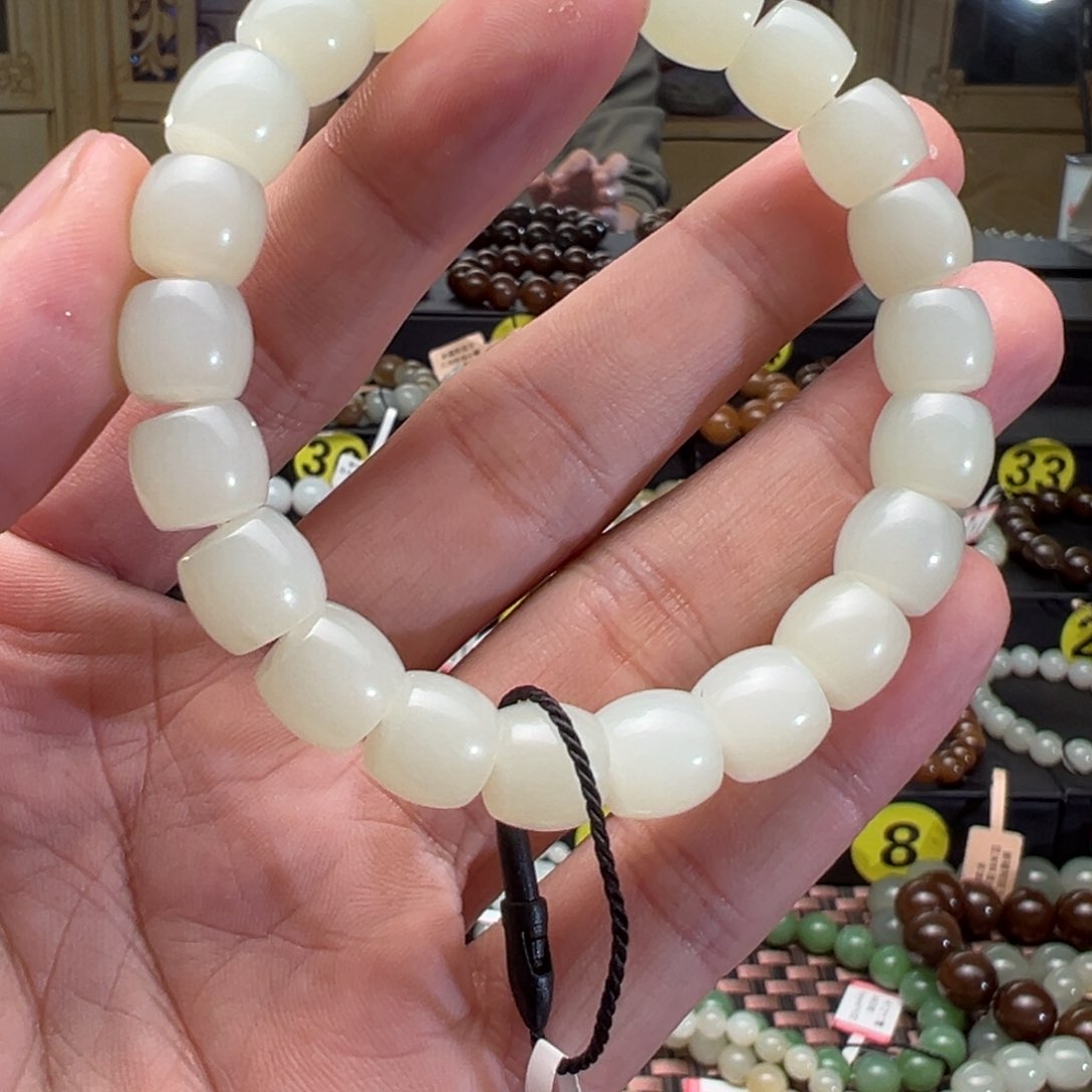 和田玉手串未镶嵌聚**塔卡10直切于田