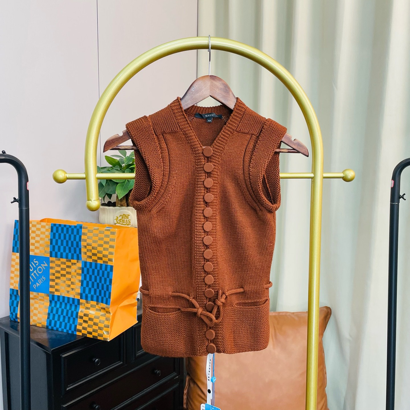 99新 GUCCI/古驰 /梅芙/棕色编织背心毛衣 xs码 99新