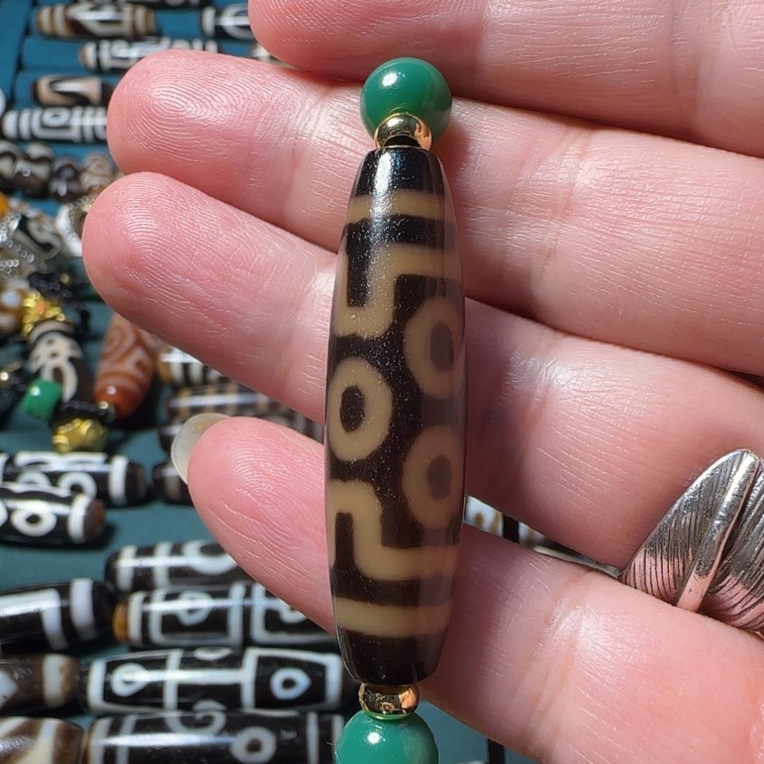 玛瑙/玉髓颈饰合金