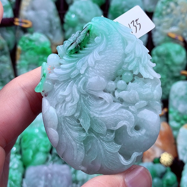 翡翠吊坠(不含链)未镶嵌