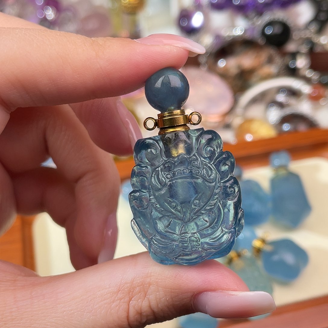 水晶颈饰未镶嵌魔****天然水晶吊坠092