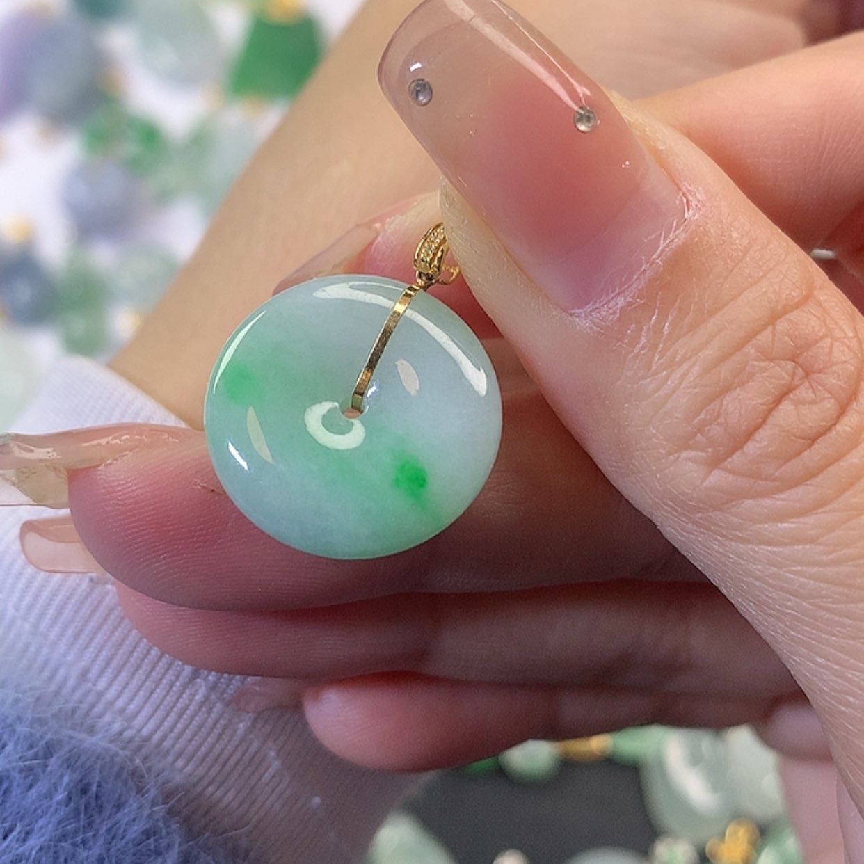 【闪购商品】翡翠吊坠(赠链)18K金镶嵌