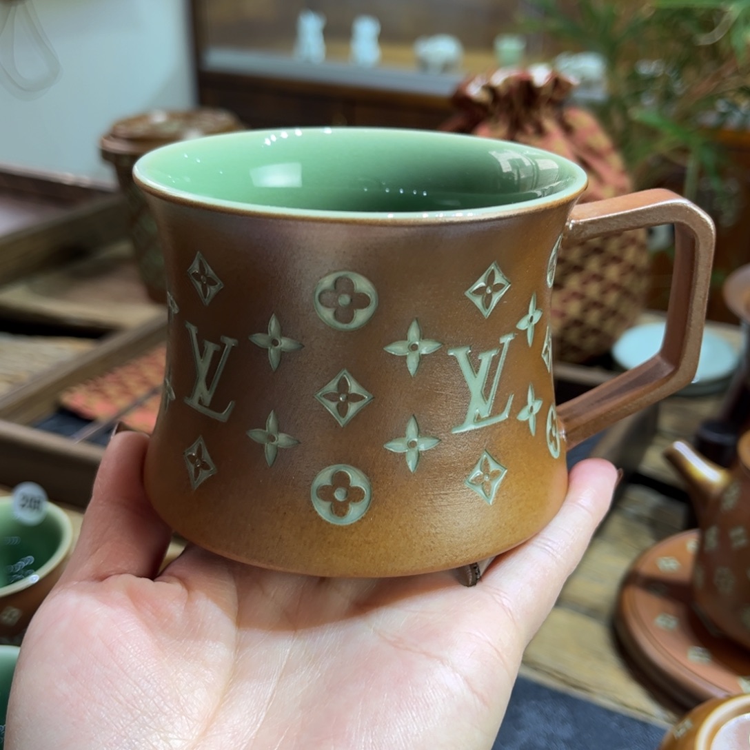 唐***朝草木灰老花咖啡杯