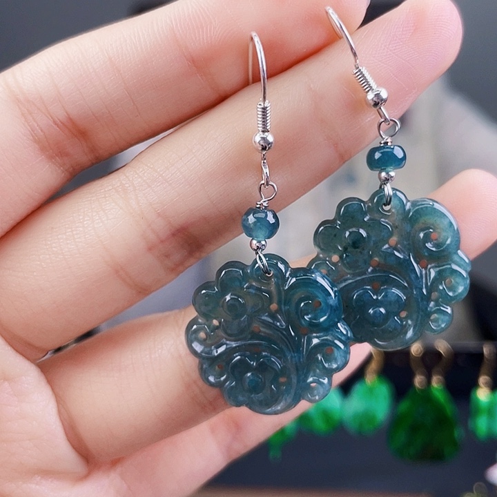 翡翠耳饰未镶嵌饰品