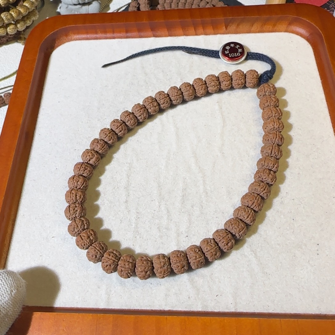 吊坠金刚菩提勿里达老树王手持10