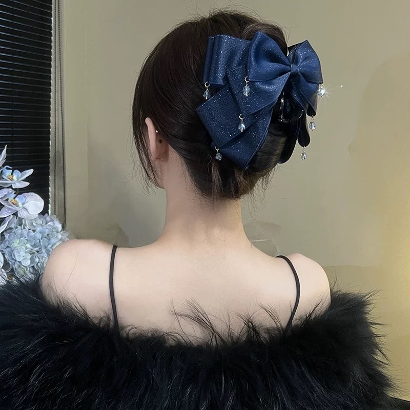 D097茉咔咔新款轻奢唯美浪漫高级感抓夹气质网红蓝色黑色复古韩式