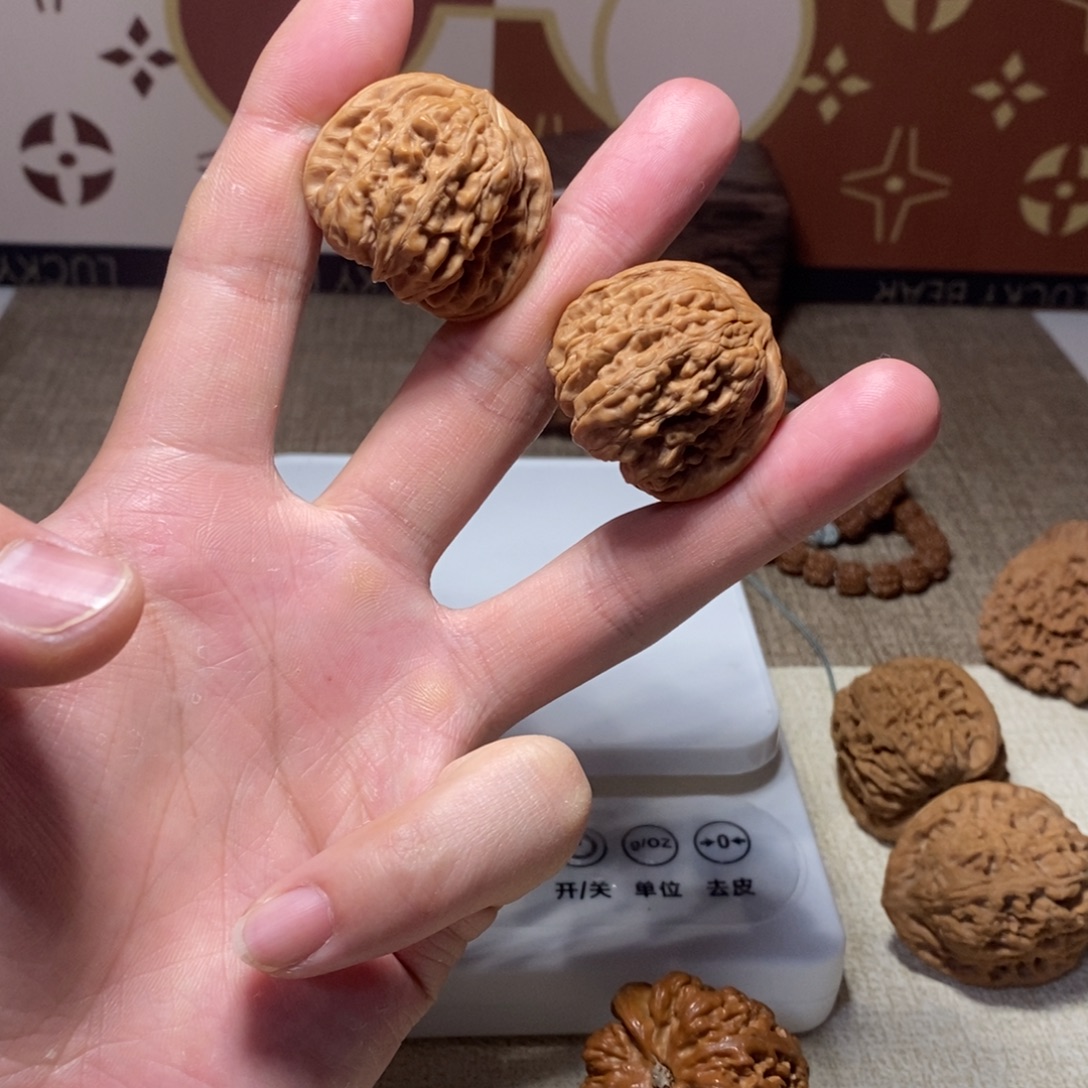 吊坠桃核全品平谷凹底小手捻