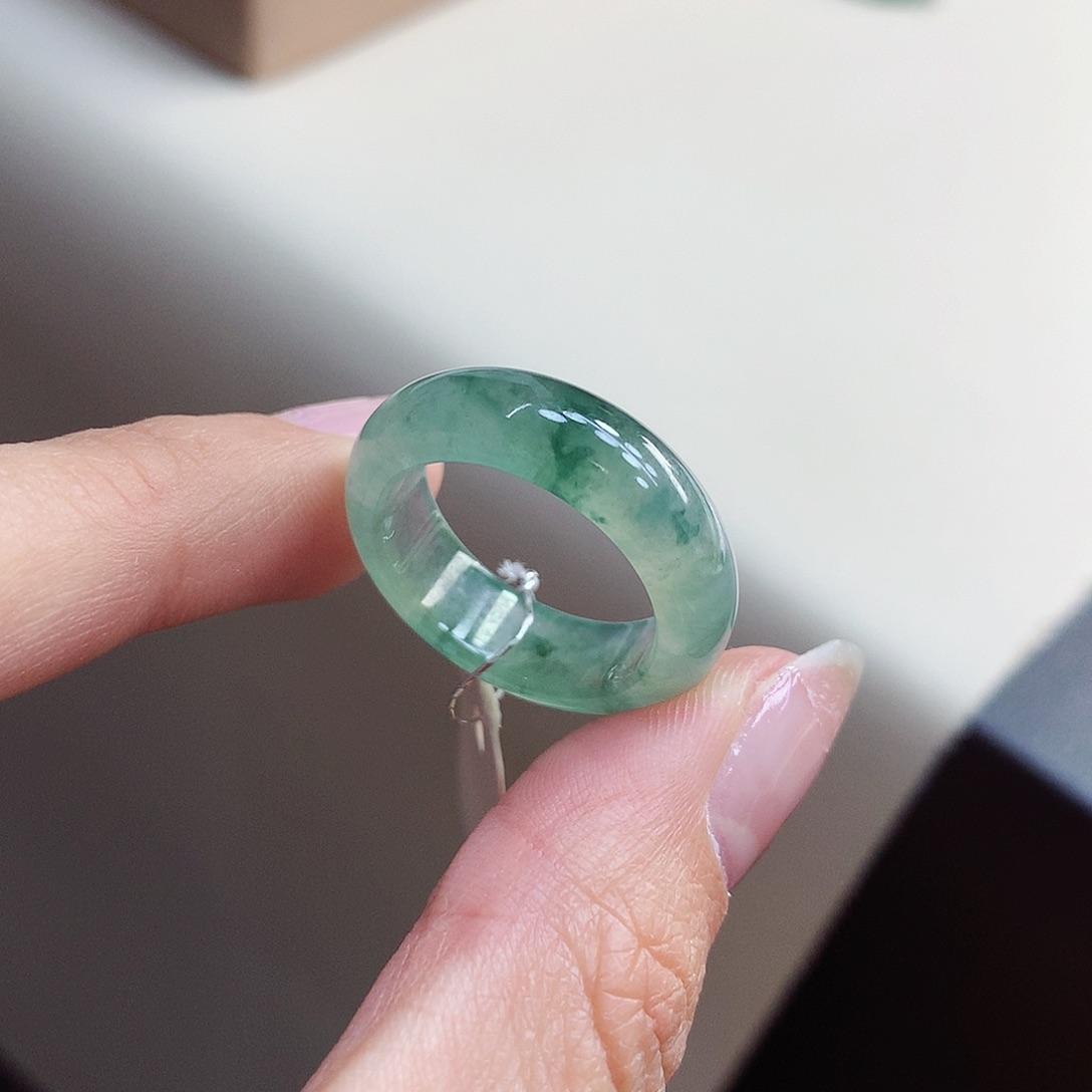 翡翠戒指未镶嵌16号