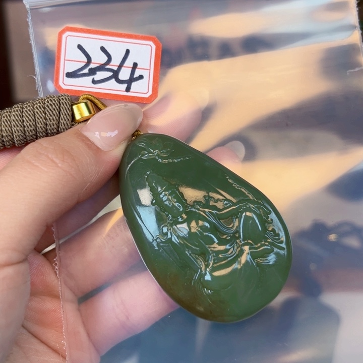 和田玉未镶嵌和田玉