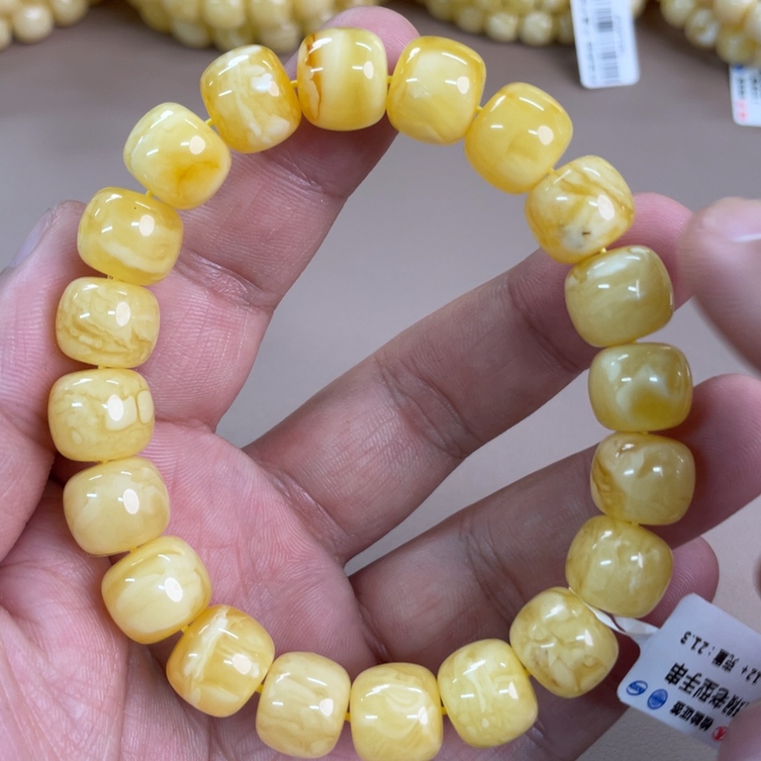 琥珀裸石未镶嵌13800000000