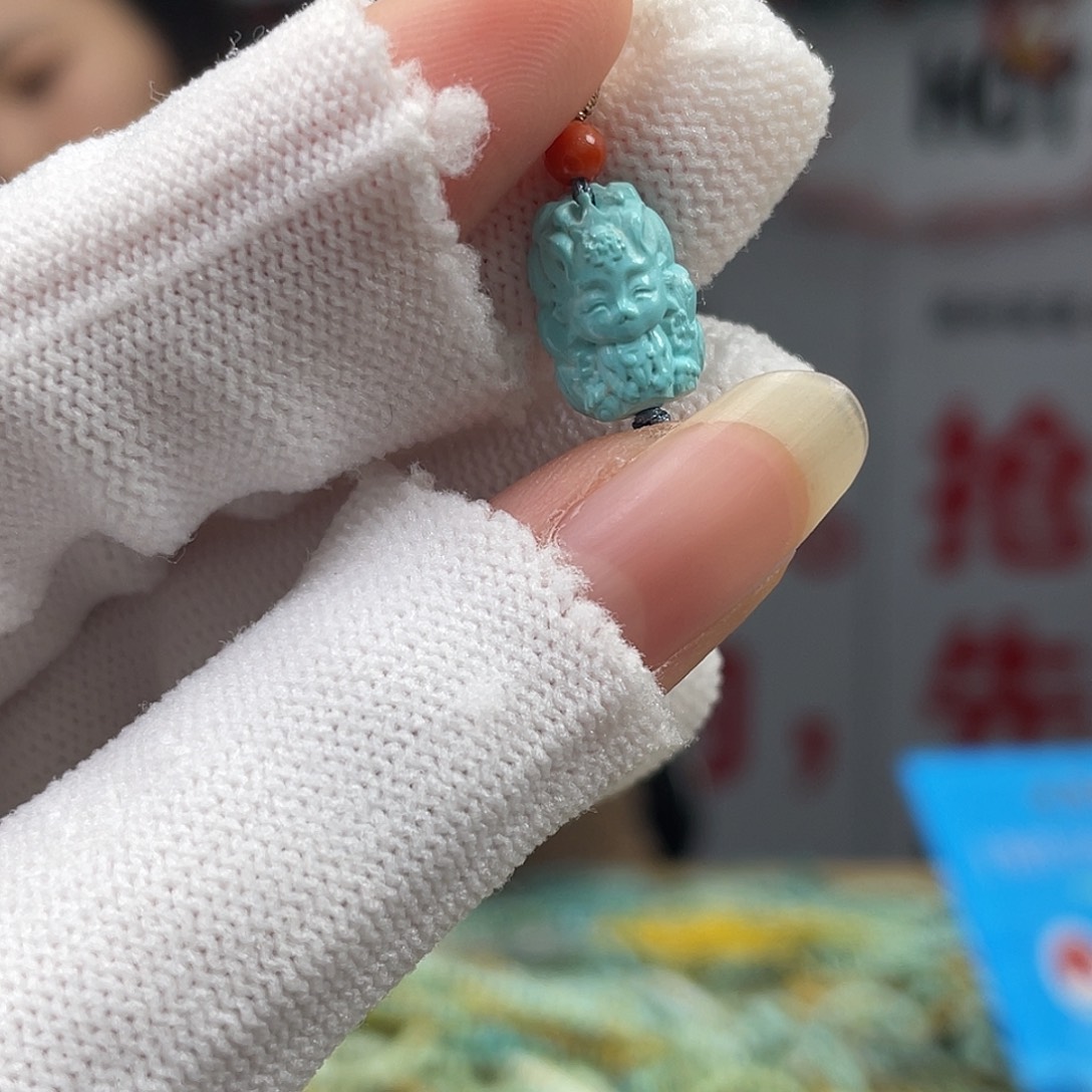 绿松石未镶嵌挂件