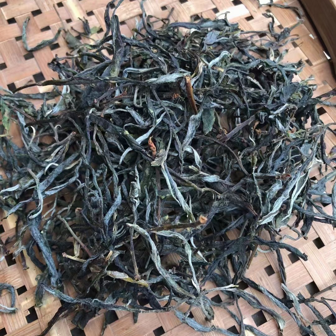 文茗茶业2025年锅底塘头古树头春单株散茶普洱茶