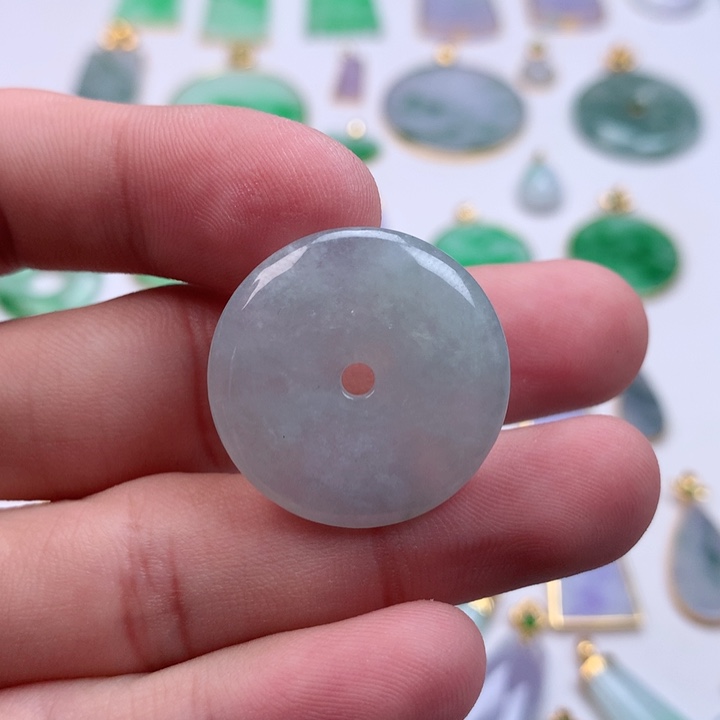 翡翠颈饰未镶嵌天然翡翠A货