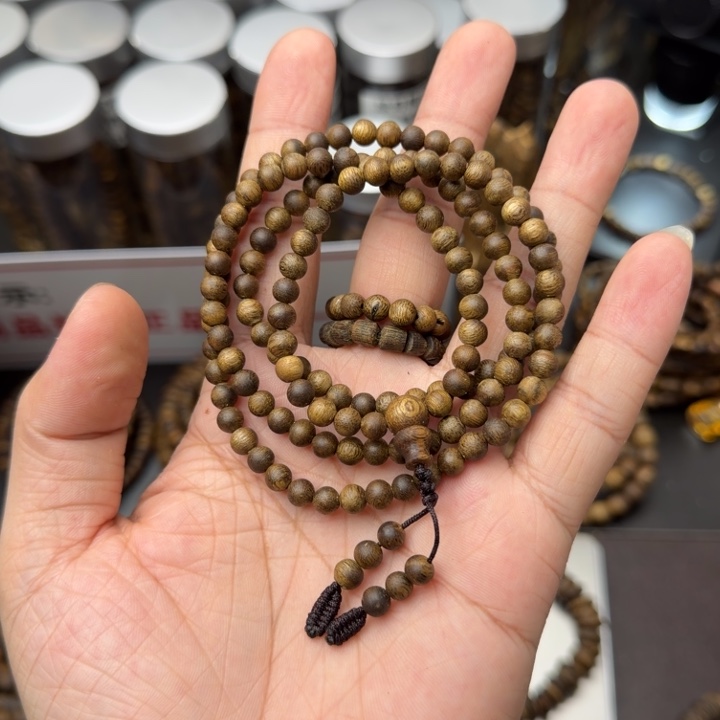 沉香沉香枕奇楠沉香卡5圆珠多圈