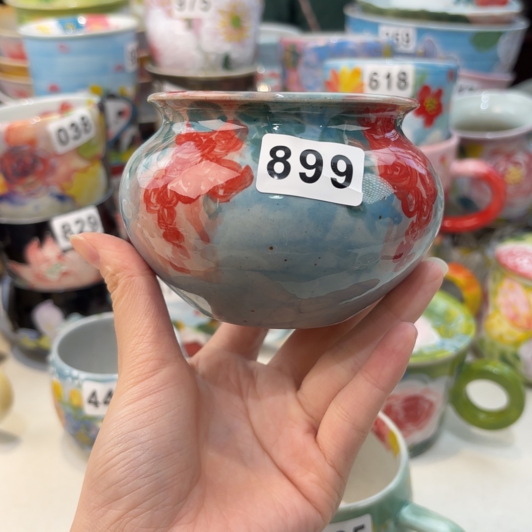 瓷片兔兔好可爱呀