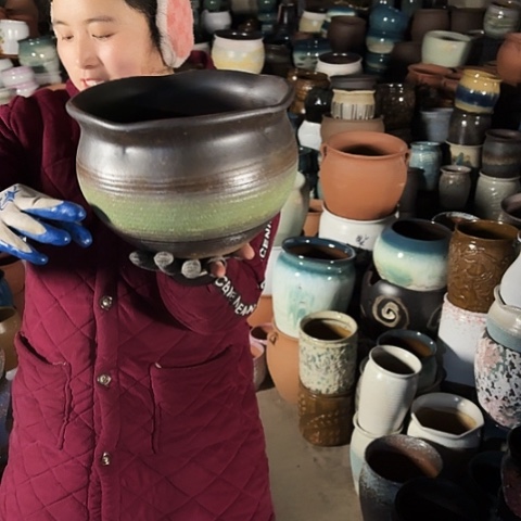 口25高18，瑕疵盆子 