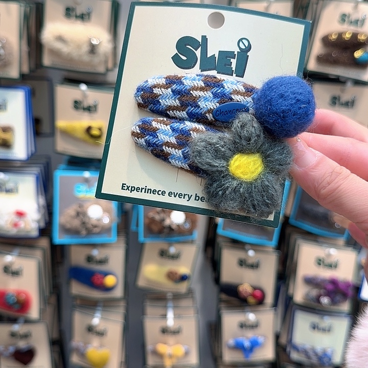 蓝色千鸟格毛线花掰掰