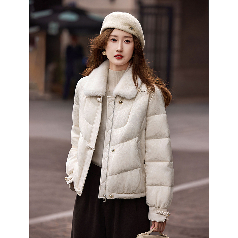 国风翻领短款羽绒服2025年冬季新款厚外套上衣女装SXYRF25223