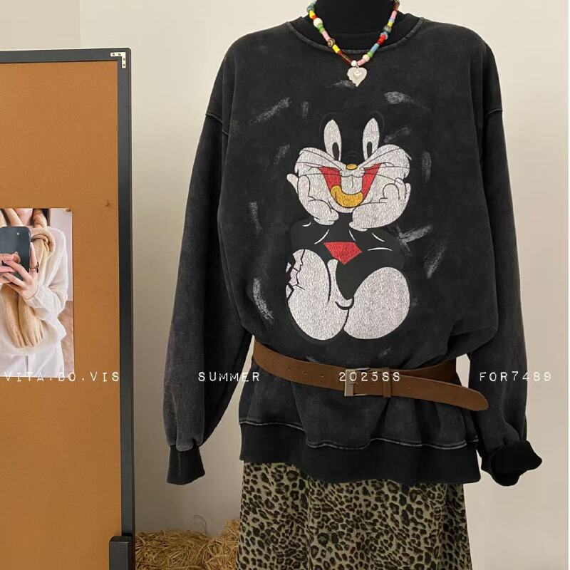 vita（7489#）美式圆领休闲兔八哥炒色卫衣 kc