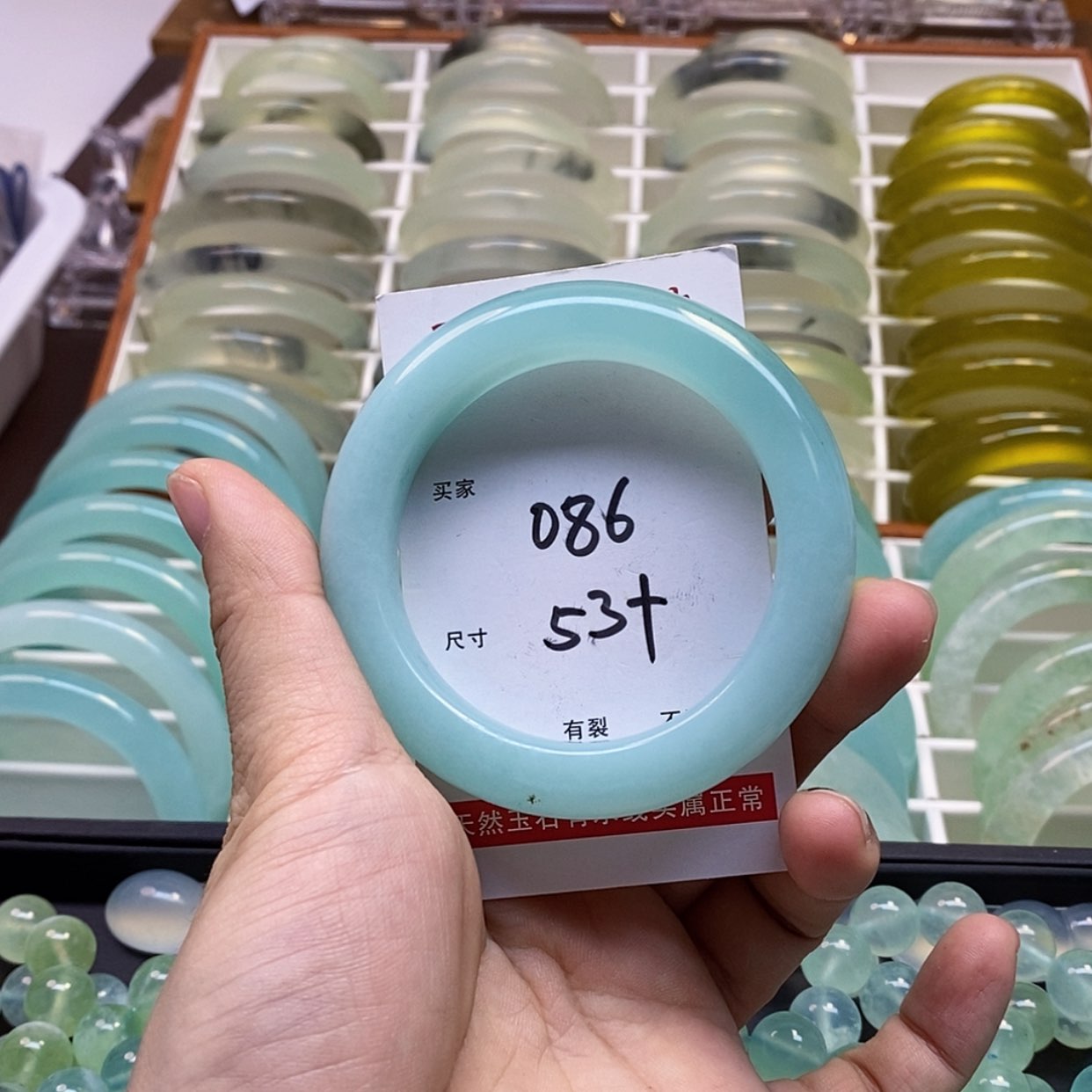 【闪购商品】蛇纹石玉手镯未镶嵌J**y