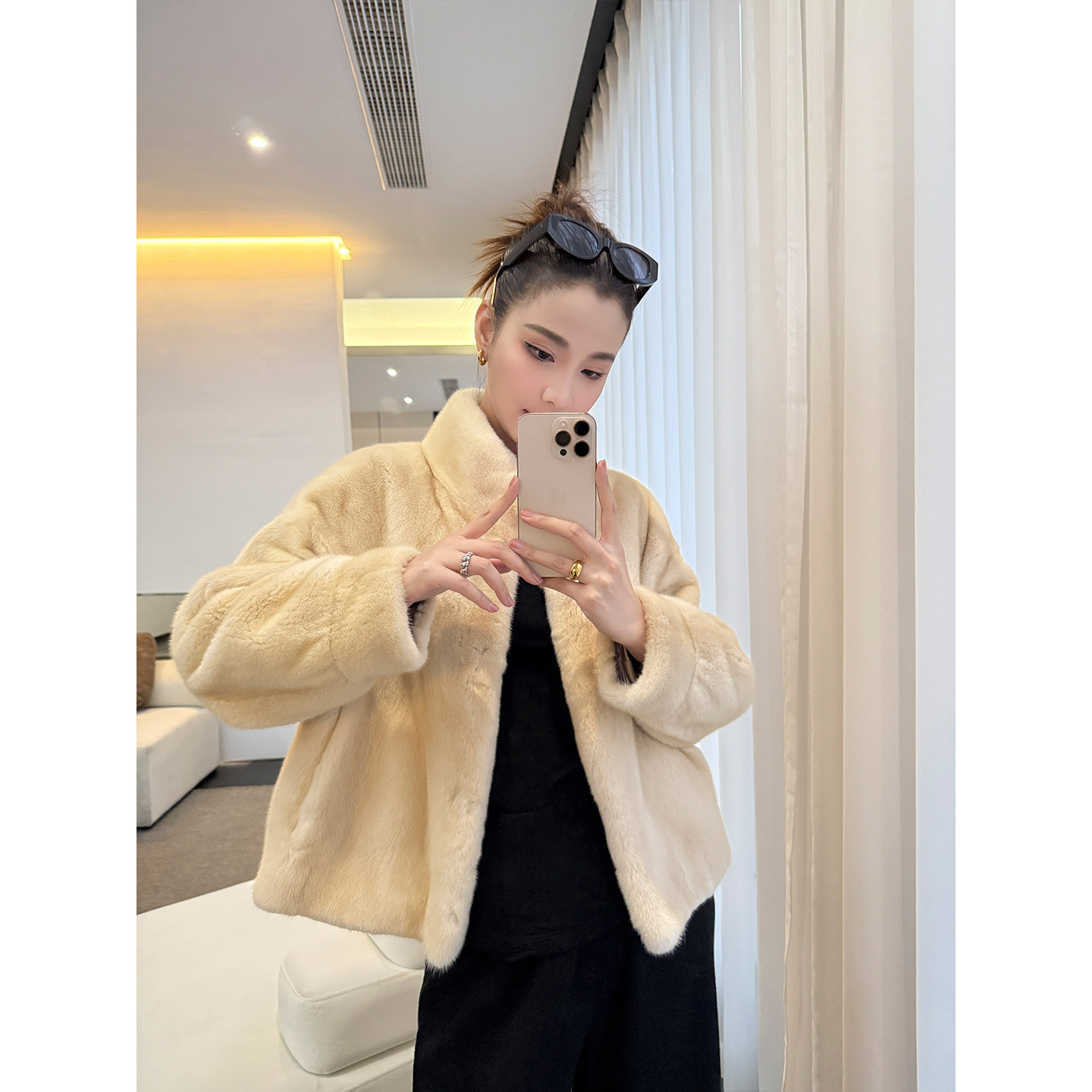 2025进口紫标天鹅绒立领貂皮大衣年轻整貂水貂毛皮草外套女D24006