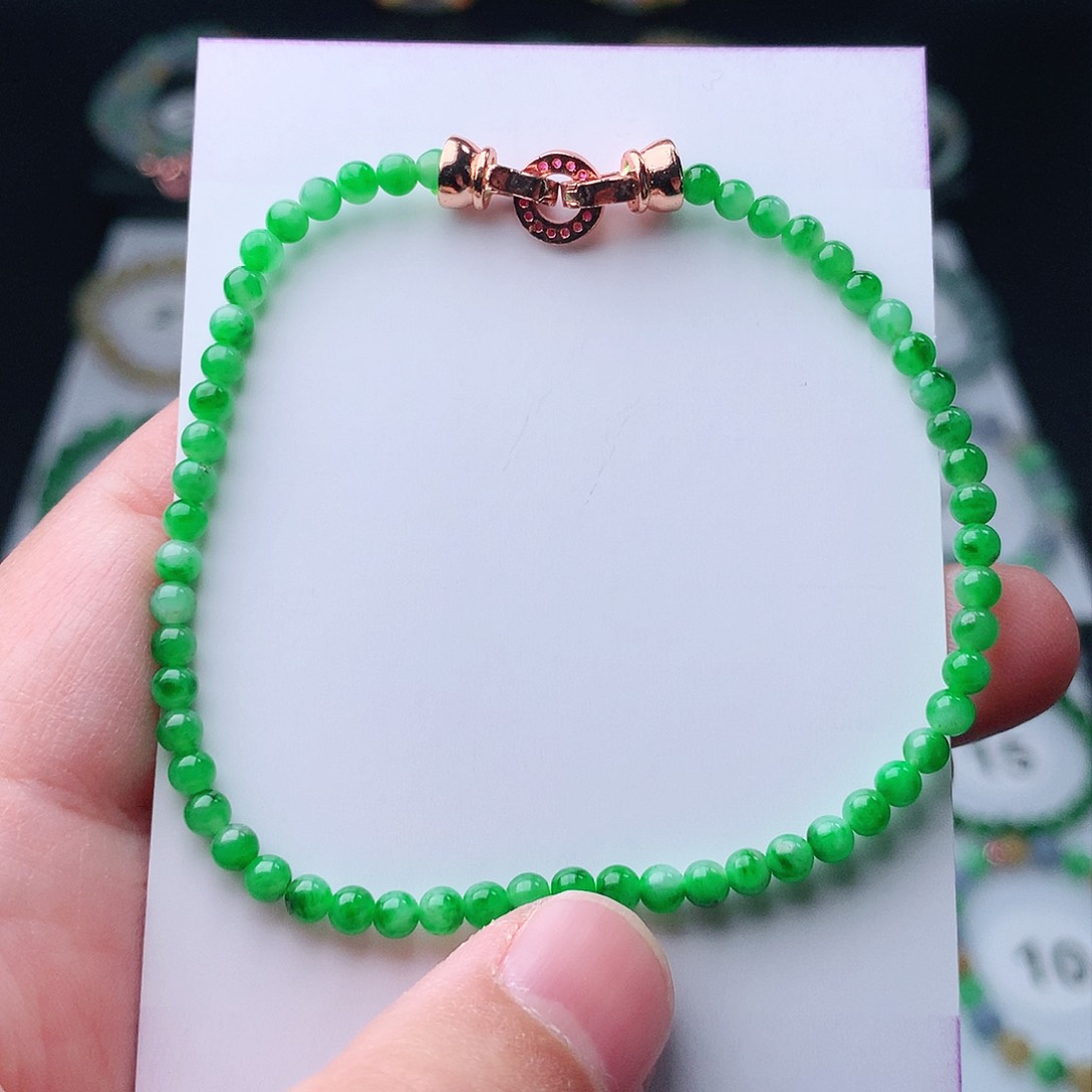 翡翠手串未镶嵌翡翠