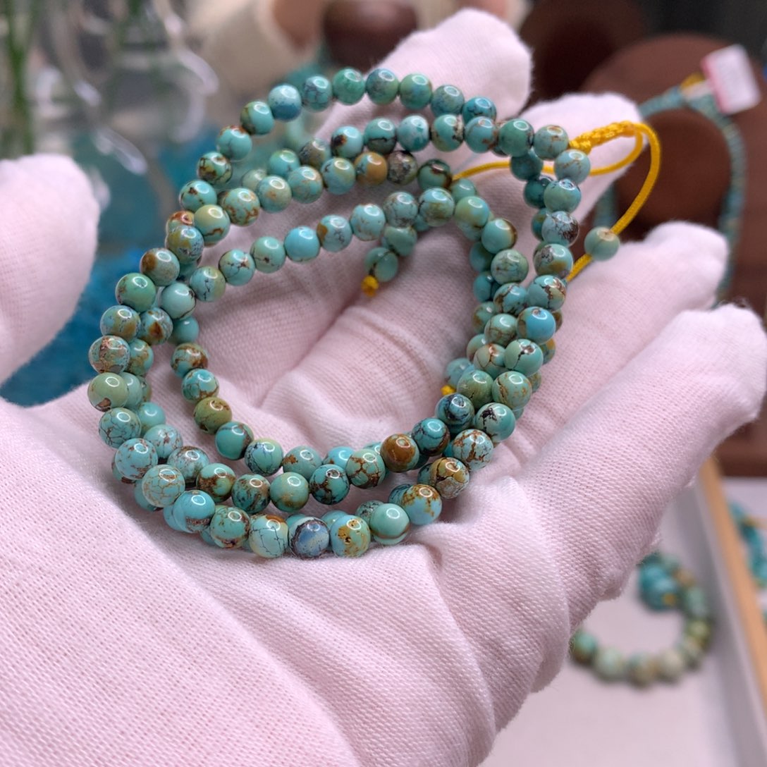 绿松石未镶嵌饰品