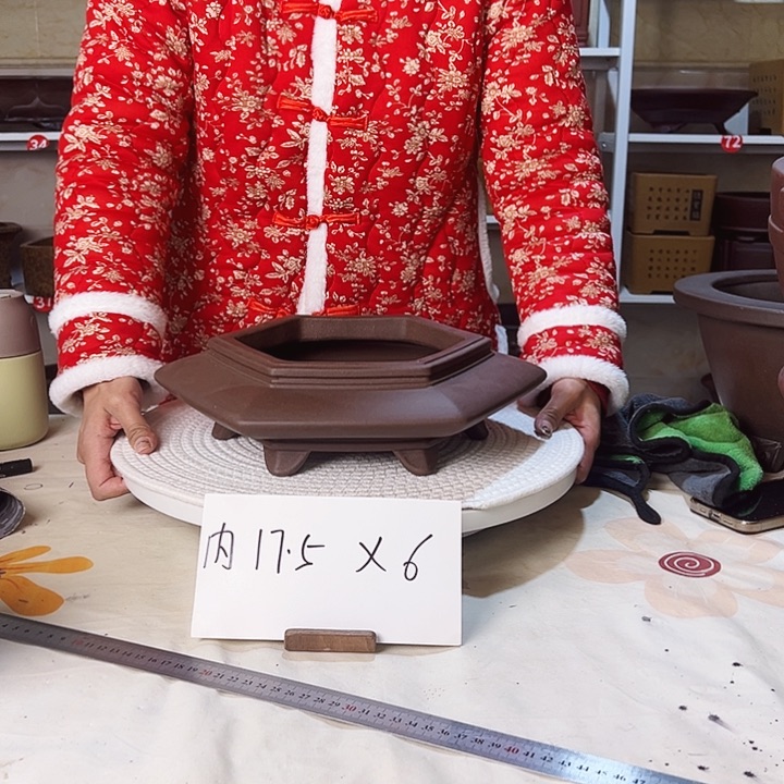 紫砂花盆紫砂花盆