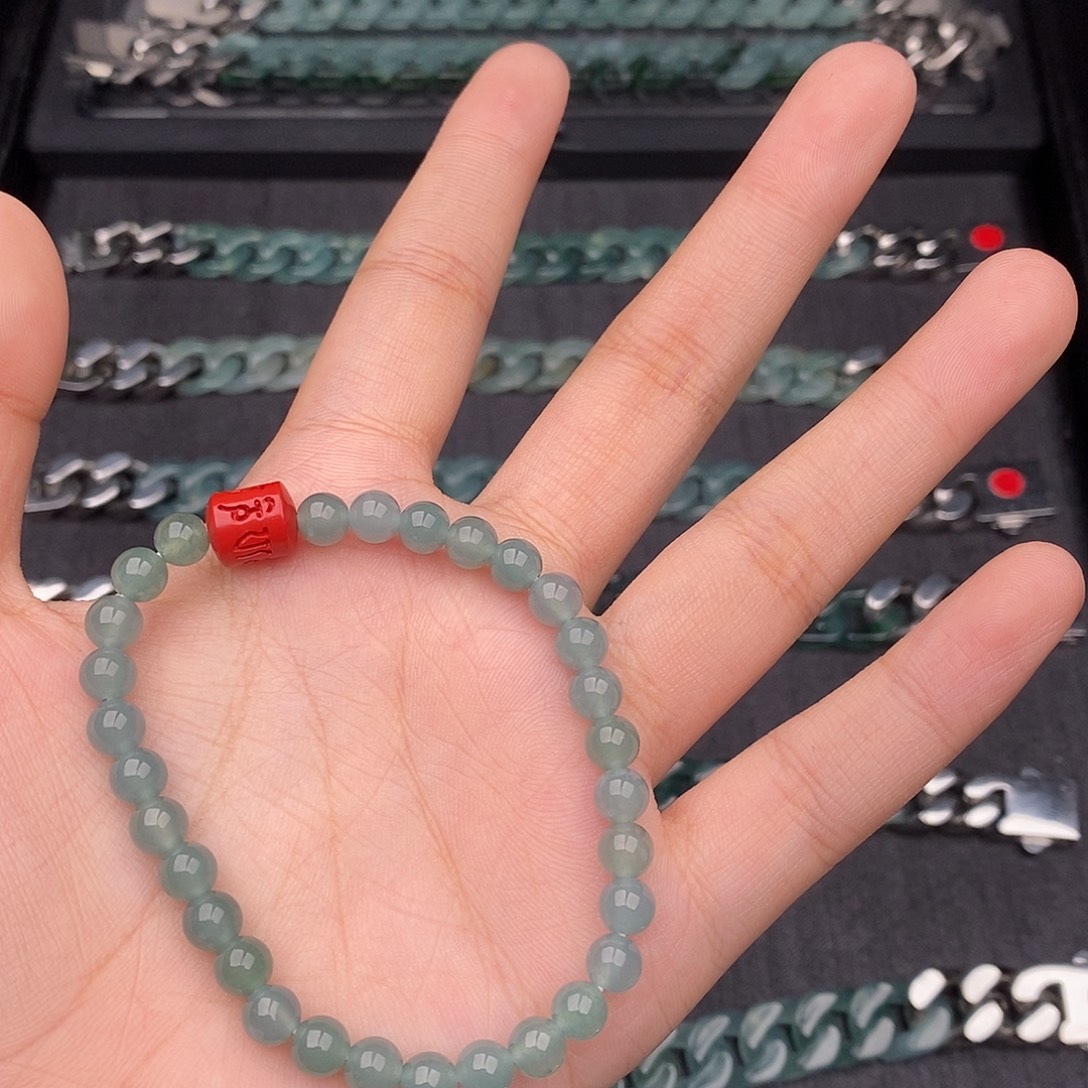 金***魚翡翠未镶嵌手链翡翠