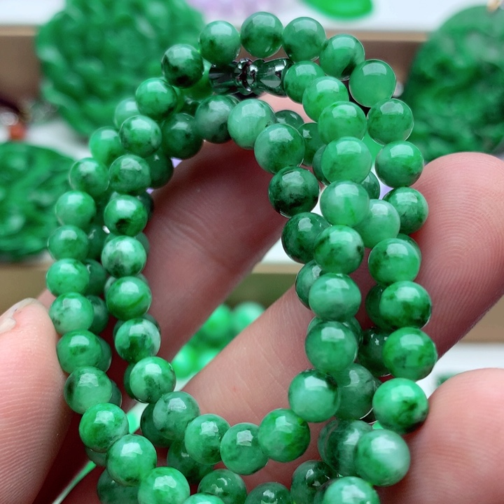 翡翠未镶嵌毛衣链