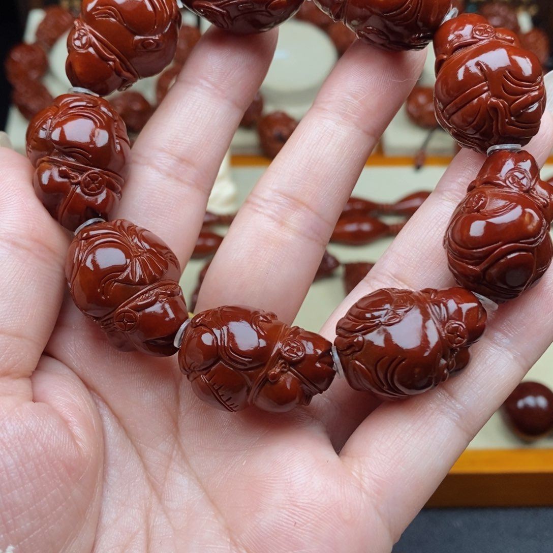 橄榄核吊坠盛**少海派财神