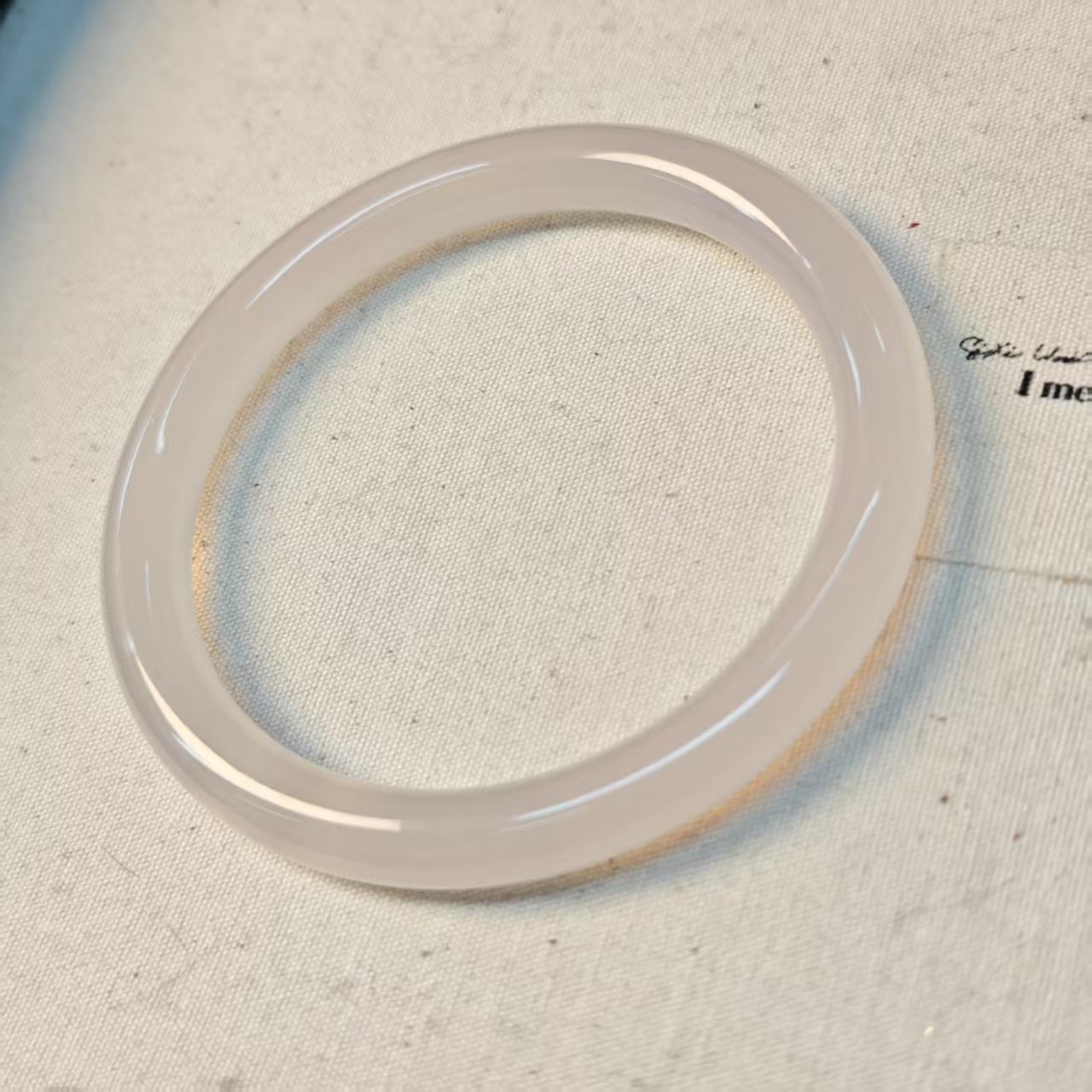 DT04冰种白月光玉髓玛瑙手镯(56)（多样性发其一）微瑕介意慎拍